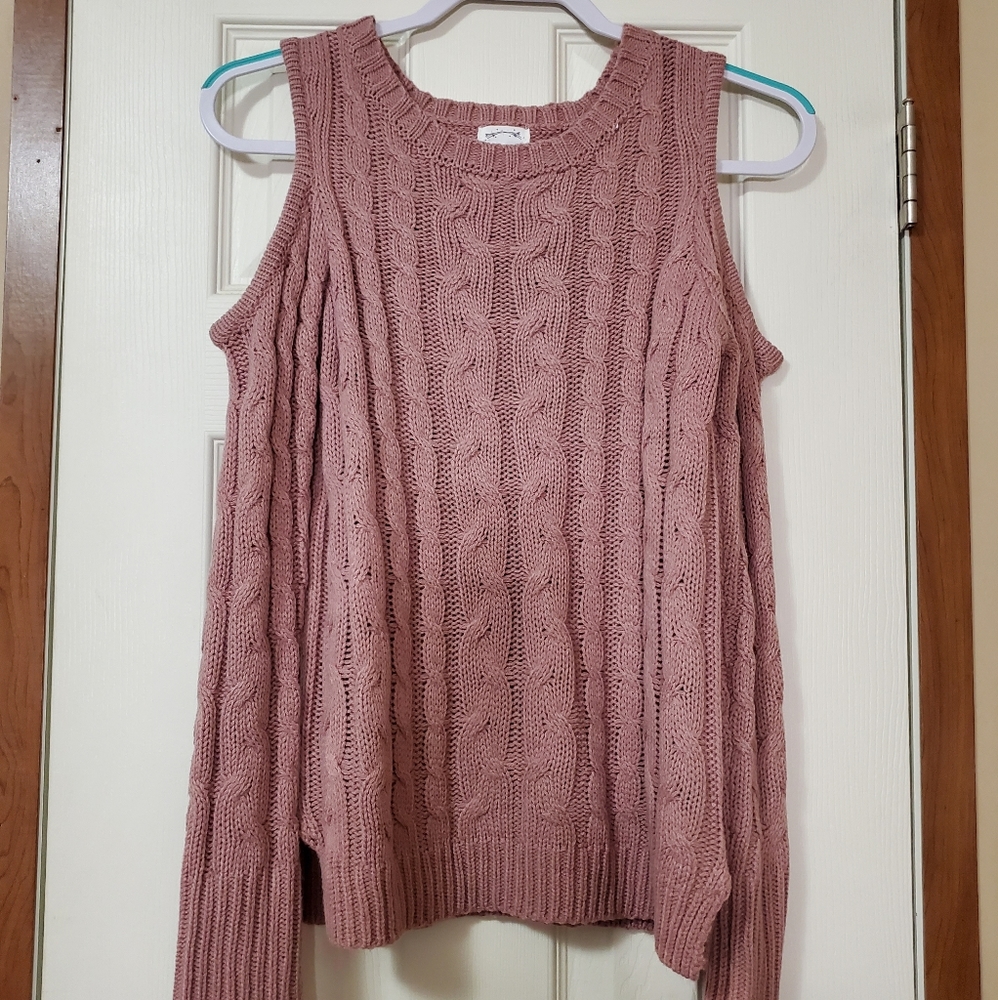 Long-sleeved Top